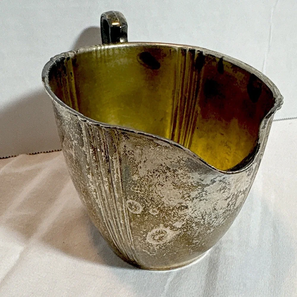VTG Antique Wm Rogers 2460 Silver Plate Creamer Pitcher Art Deco Ribbed Patina